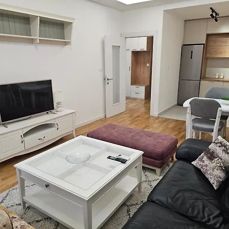Lux 1 Podgorica