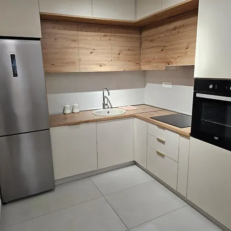 Lux 1 Podgorica